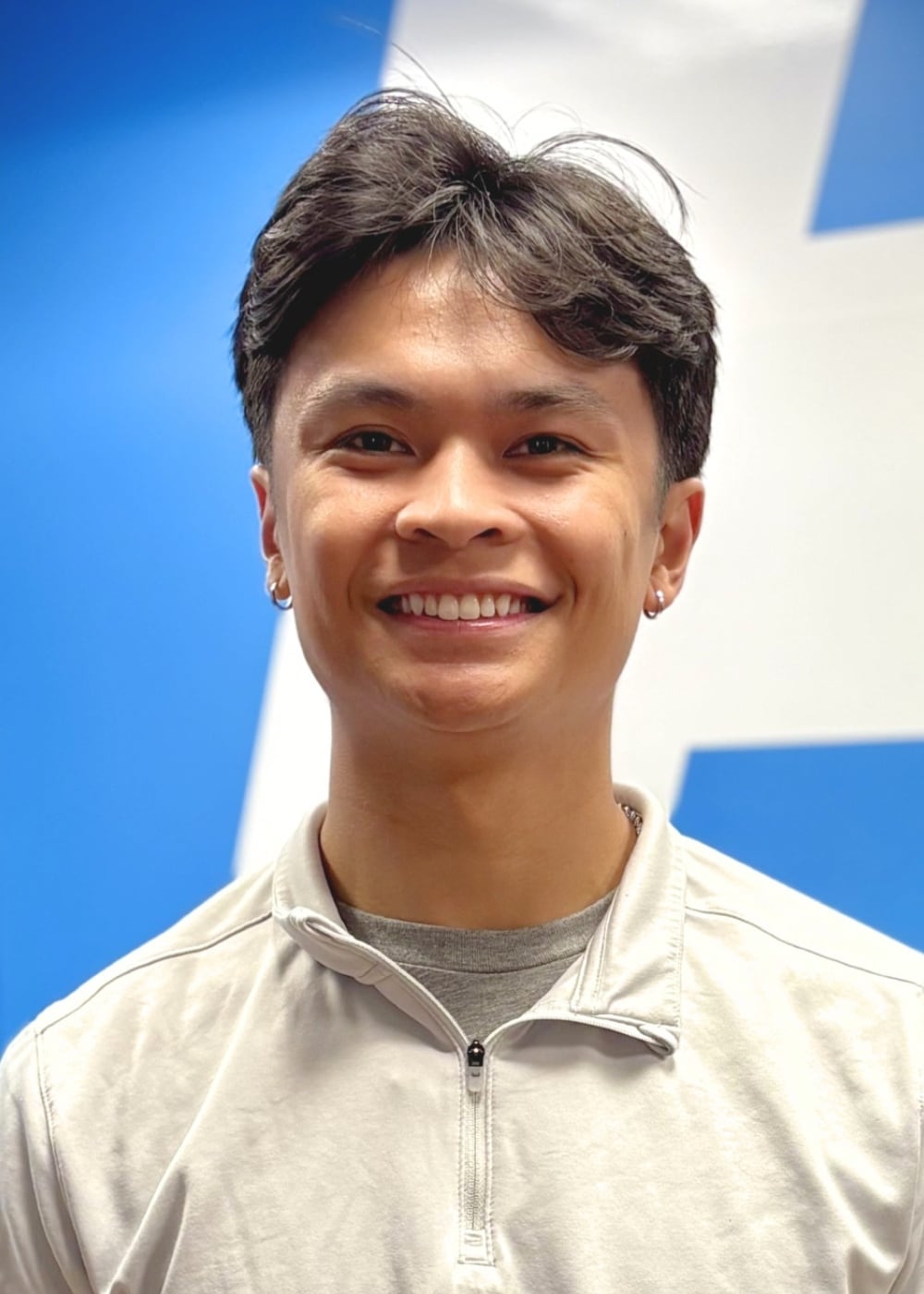Dr. Yvan Abis